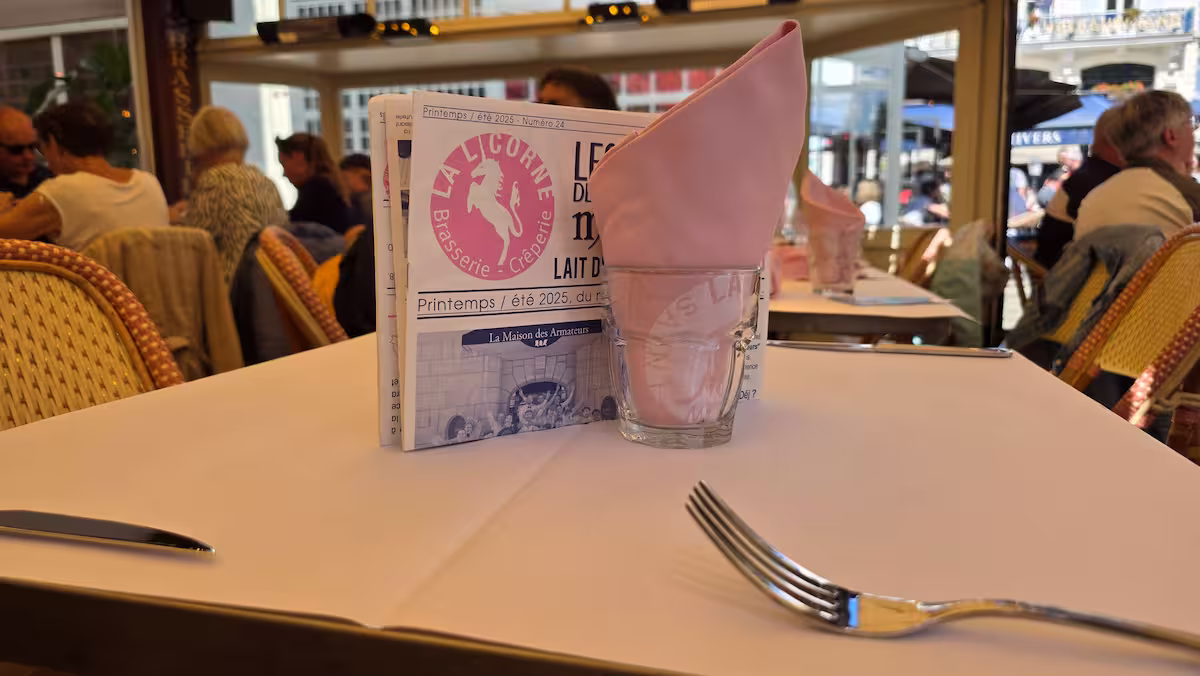 La Crêperie La Licorne – A Fairy-Tale Taste of Brittany in Saint-Malo